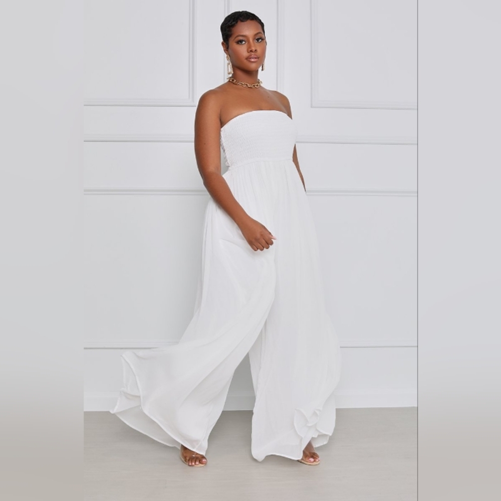 Women's Bright White Halter Jumpsuit.     [1 Item Available in size XXL] - Picture 2 of 3